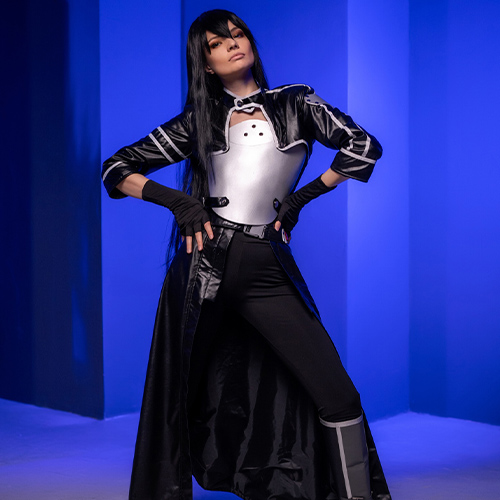 Kirito in his iconic black outfit holding dual swords from Sword Art Online cosplay
