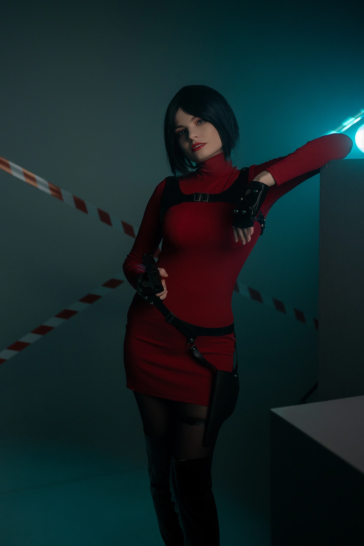 Ada Wong cosplay relaxed lean red bodycon dress harness thigh-high boots blue rim light