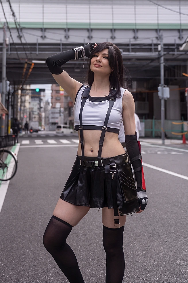 Tifa Lockhart Final Fantasy Cosplay